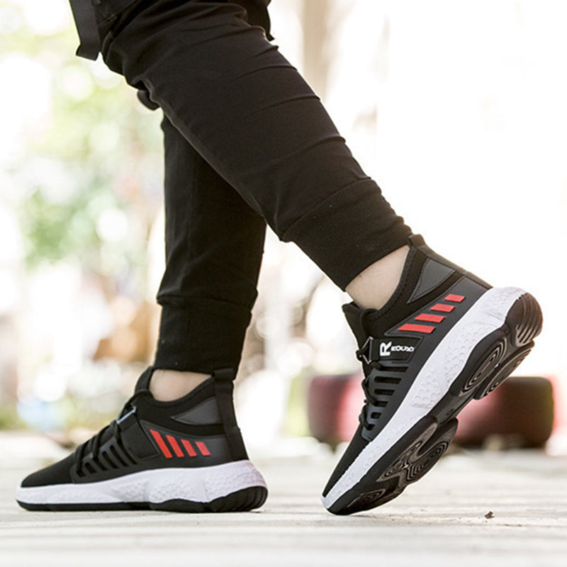 Lette joggesko i strikket mesh for herre