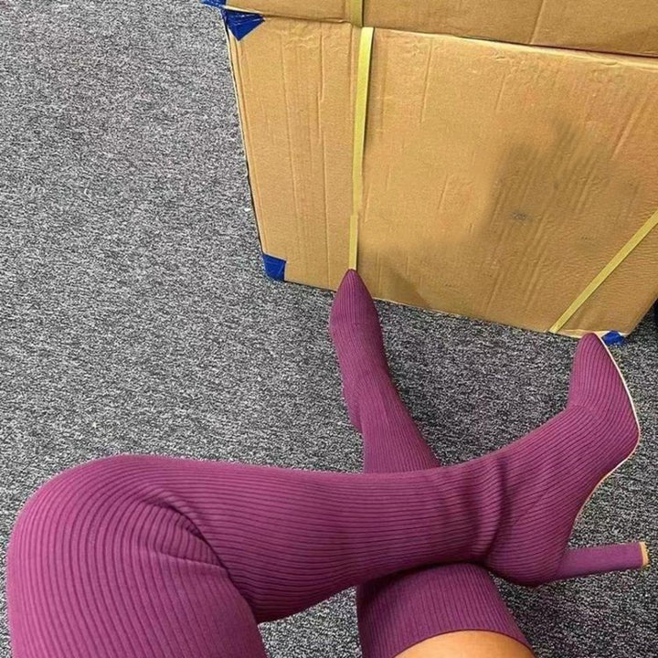 Overknestøvler dame i svart stretchstrikk